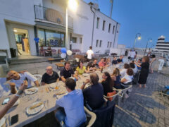 Ex studenti del Liceo Medi di Senigallia a 30 anni dalla maturità 1996 Ex studenti del Liceo Medi di Senigallia a 30 anni dalla maturità 1996