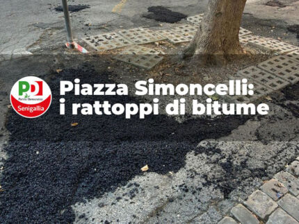Piazza Simoncelli: rattoppi di bitume