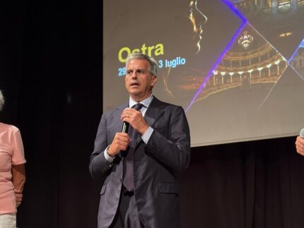 L'assessore regionale Bugaro a Jazz'Inn 2026