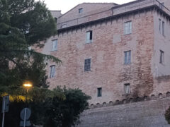 Ostra: ex ospedale Ostra: ex ospedale