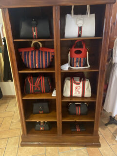 Elda Boutique - Saldi 2026 Elda Boutique - Saldi 2026