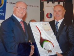 Livio Berruti a Senigallia nel 2011 ospite del Panathlon Club Livio Berruti a Senigallia nel 2011 ospite del Panathlon Club