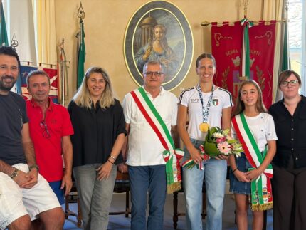 Celeste Polzonetti ricevuta in Comune a Serra de' Conti