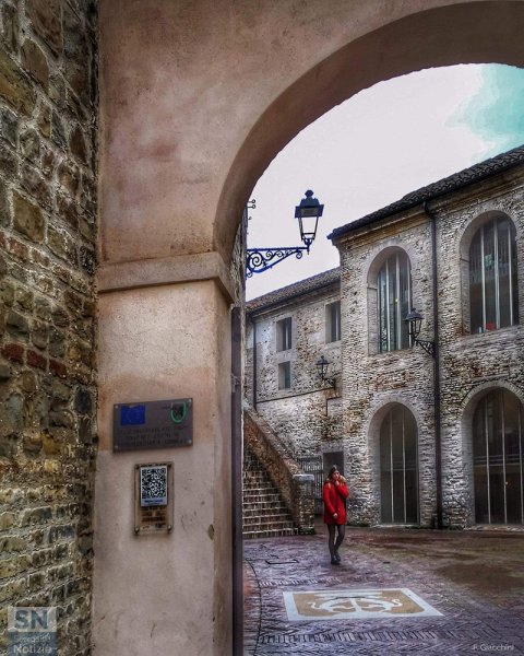 24/04/2022 - La studentessa