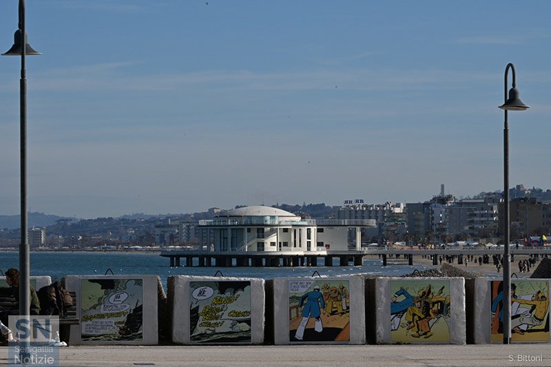 15/04/2026 - Le sfumature del blu