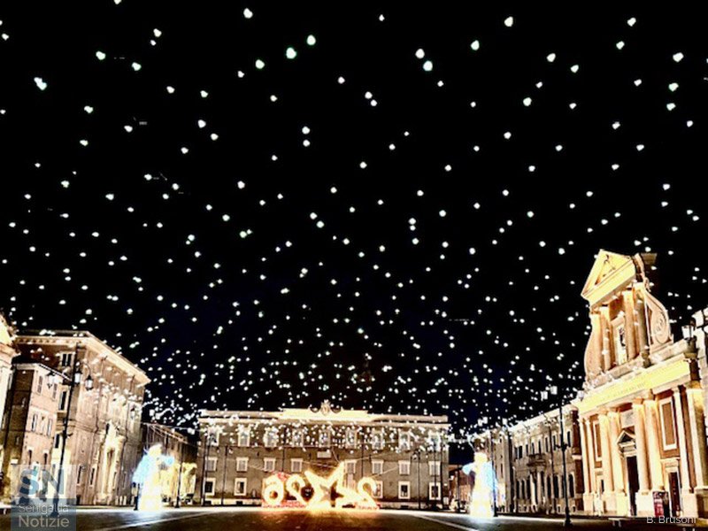 24/12/2025 - Brilla la notte brilla