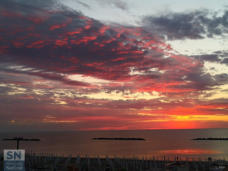 02/02/2021 - Alba al mare