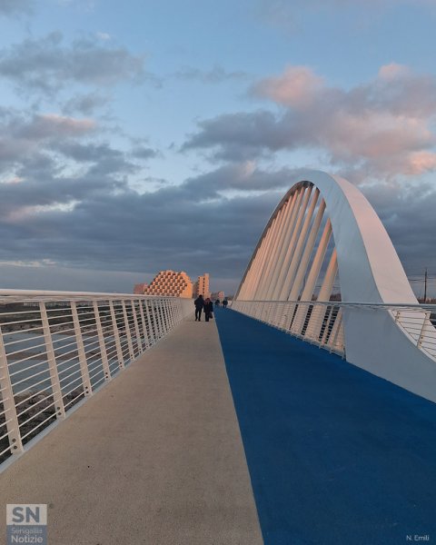 24/02/2026 - Ponte sospeso