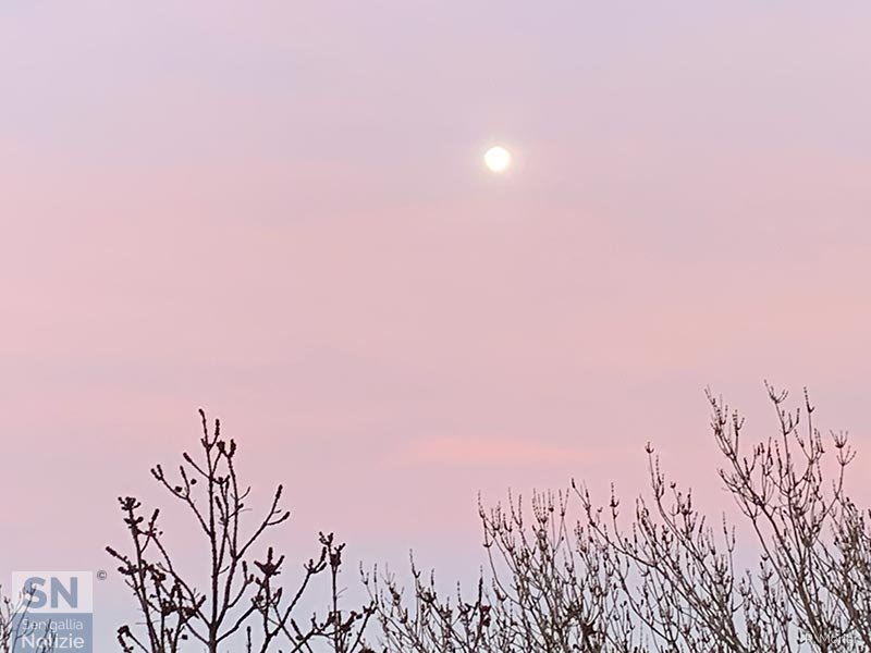 12/01/2023 - La luna della Befana