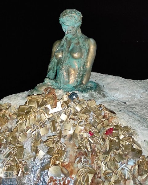 19/06/2022 - Penelope di notte