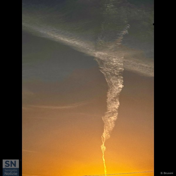 12/06/2024 - Turbine di nuvole