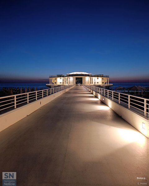 14/06/2025 - L'ora blu alla Rotonda a Mare