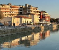 11/06/2025 - Riflessi dorati