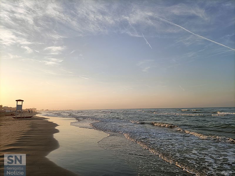 28/07/2023 - Tramonto alla Turner visto dal lungomare Sud Ciarnin