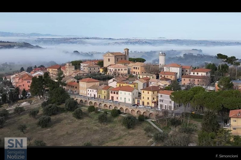 16/05/2024 - La nebbia agli irti colli...