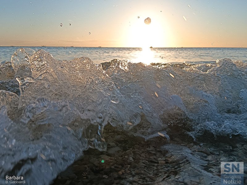 17/05/2026 - Acqua frizzantina che rimette al mondo