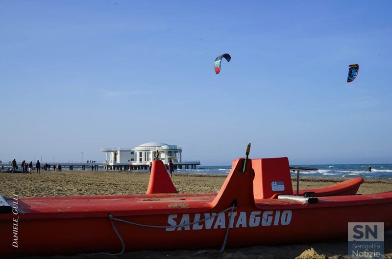 28/11/2022 - Aquiloni e moscone