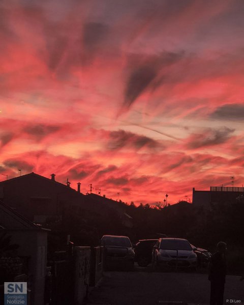 02/10/2025 - Incendio in cielo