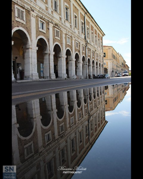 14/09/2022 - Portici riflessi