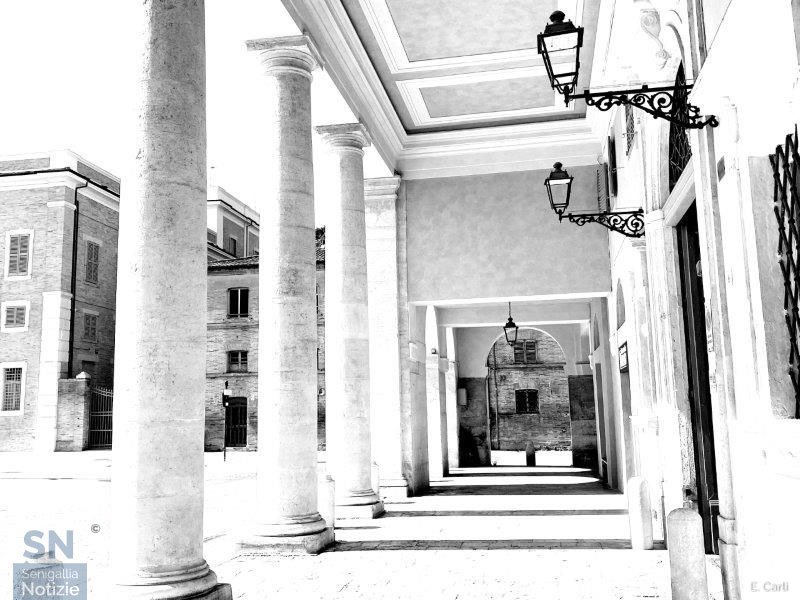 24/09/2023 - Grigi aerei