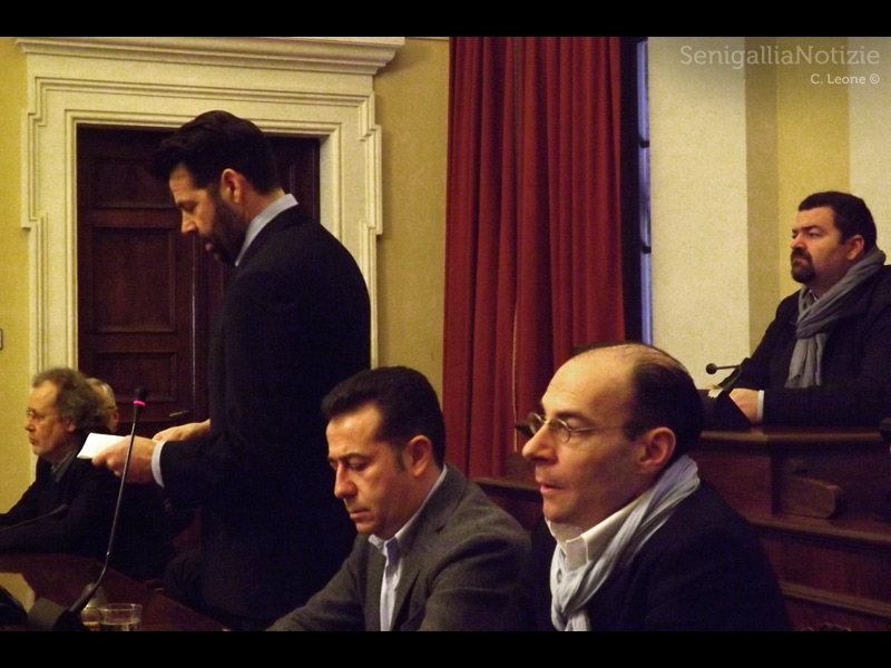 Discorso di fine 2012 del sindaco Mangialardi e della Giunta