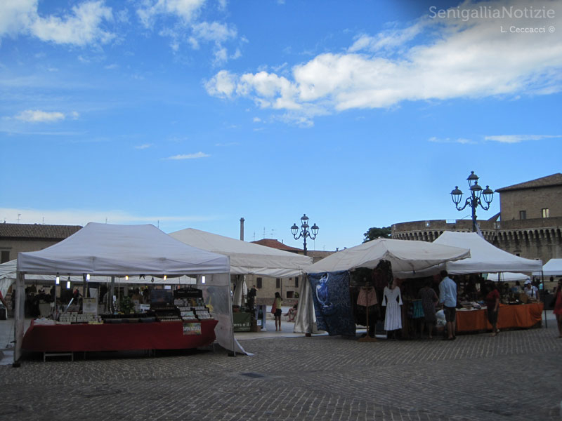 30/08/2013 - Bancarelle alla fiera di Sant'Agostino
