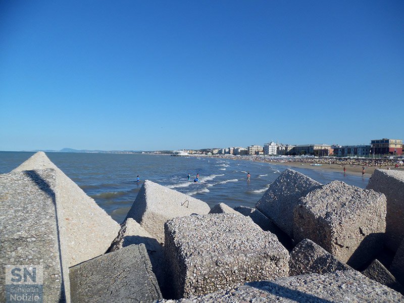 02/08/2016 - Vista a levante