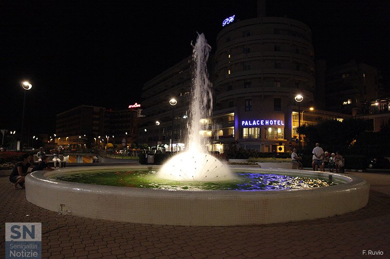 14/08/2016 - Fontana di piazzale della Libertà