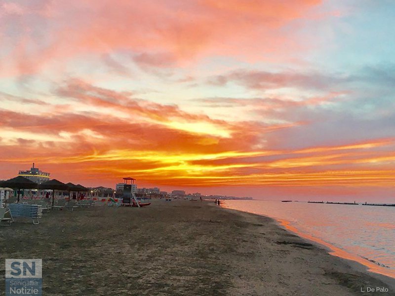 23/08/2017 - Tramonto di colori