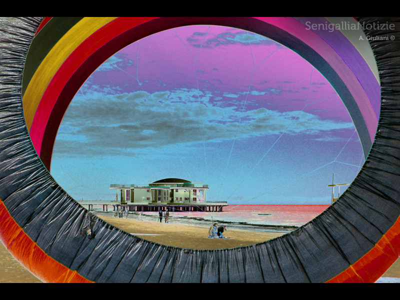 04/04/2013 - La Rotonda... nell'aquilone