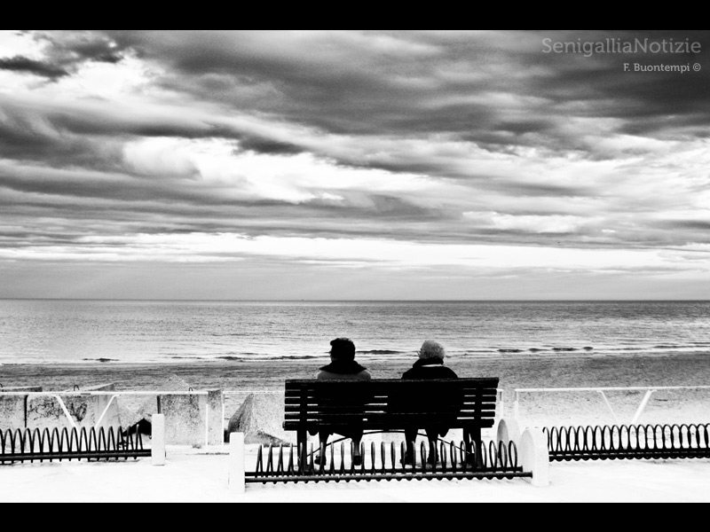 05/04/2014 - Di fronte al mare