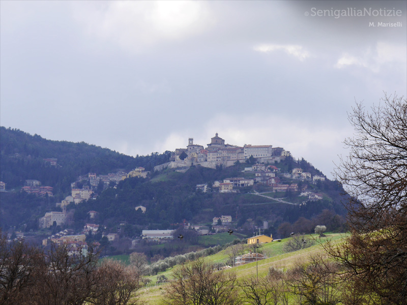17/04/2015 - La città di Arcevia