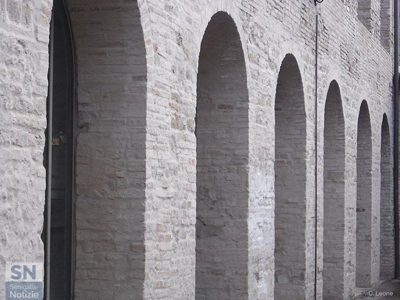 09/04/2016 - Archi in biblioteca