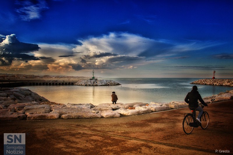 05/04/2018 - Un giro al porto