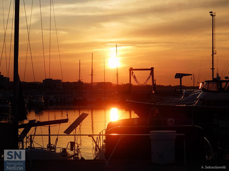 27/04/2018 - Porto in controluce