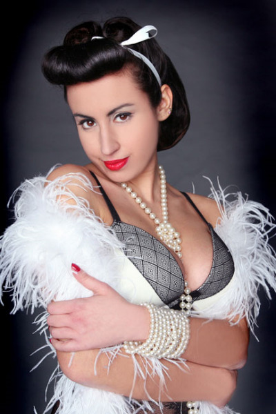 Una posa di Lady Arabesque