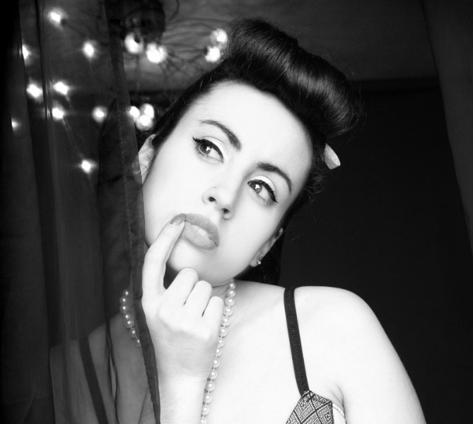 Lady Arabesque, pin up senigalliese