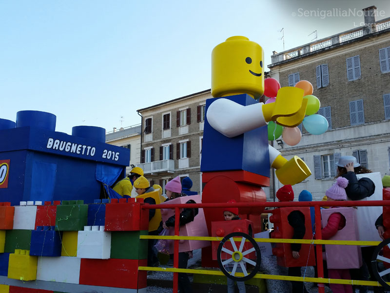 Carnevale di Senigallia - Lego