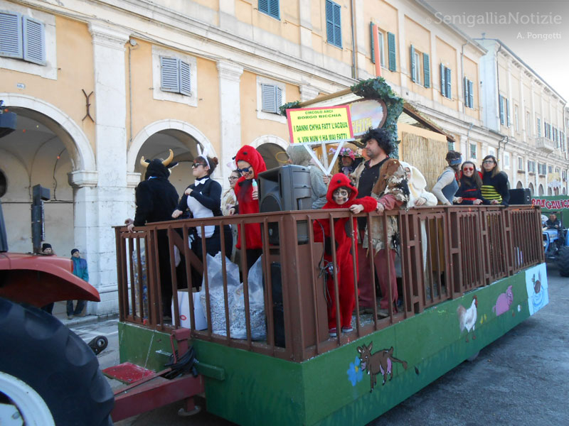 Carnevale di Senigallia - La fattoria