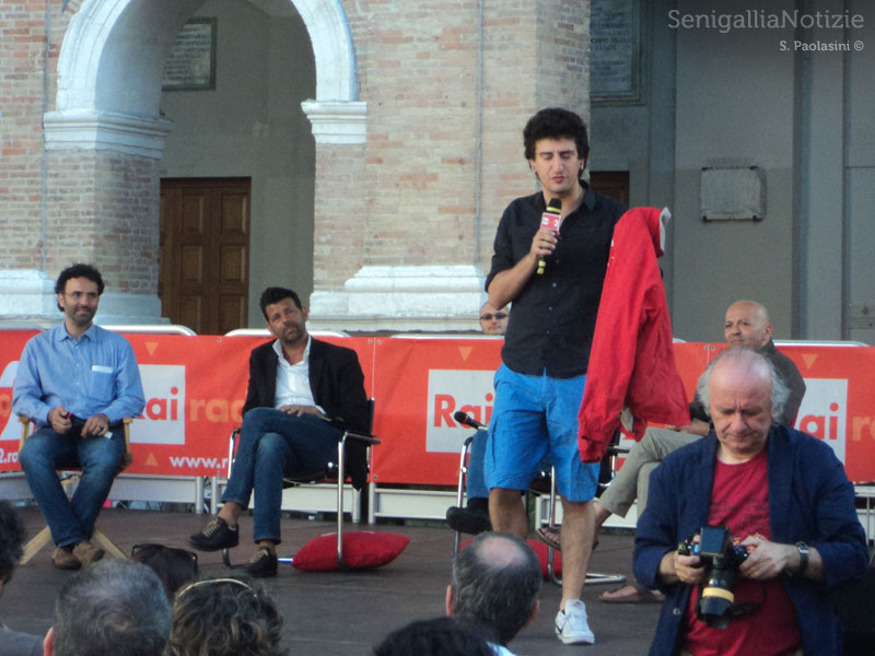 Paolo Maggioni sul palco Senigallia per Caterpillar