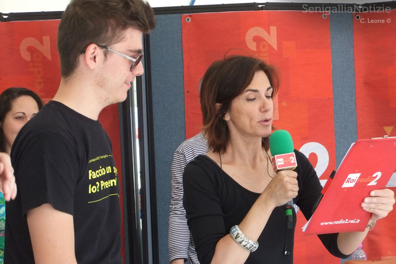 Cinzia Poli in diretta da Senigallia per Caterpillar AM