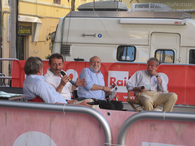 Valentino Mercati, Michele Serra, Carlin Petrini e Massimo Cirri