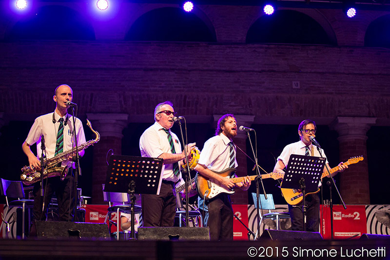 Caterraduno 2015 - Frigidaires al Foro Annonario con 610 live