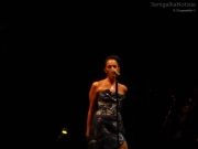 Live di Nina Zilli a Senigallia per il Caterraduno