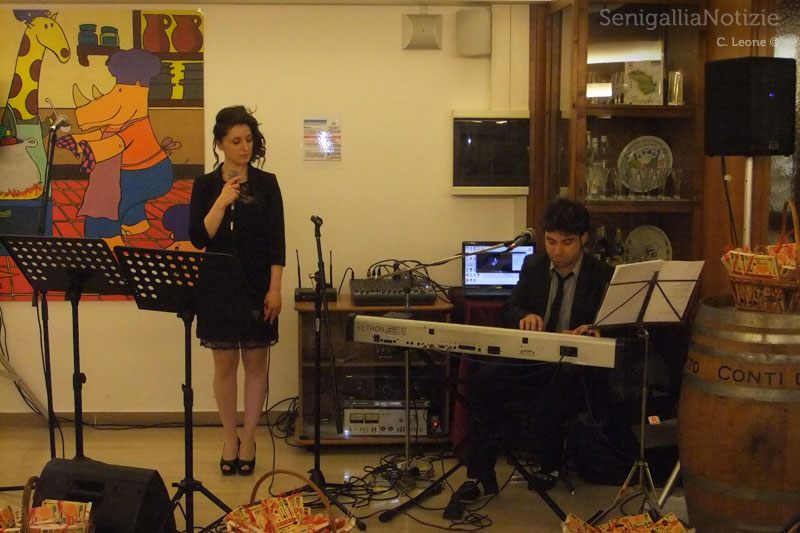 Serata di gala al Panzini di Senigallia per la fine dell'anno scolastico