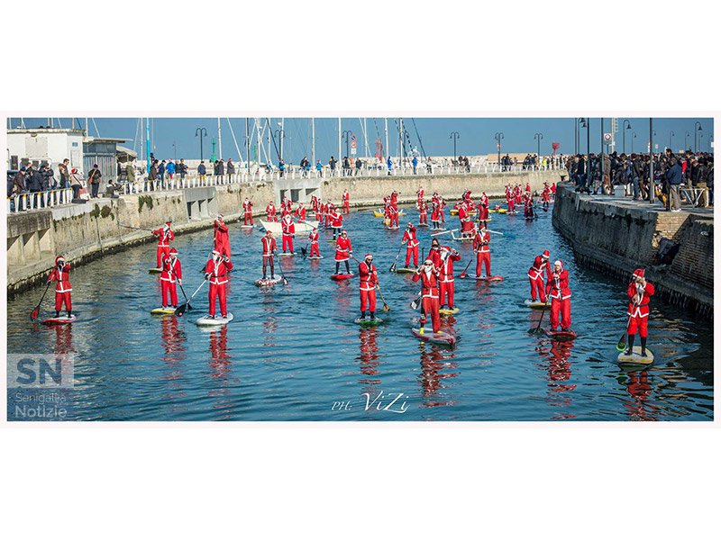 29/12/2015 - Babbi Natale in sup sul fiume Misa