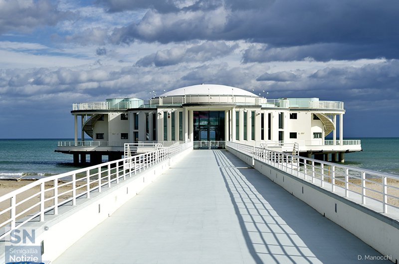 10/12/2019 - Da cartolina