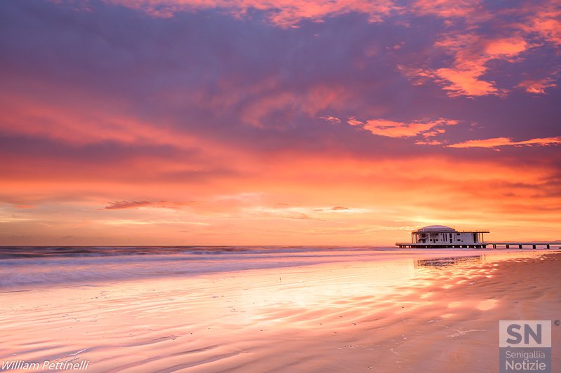 27/12/2019 - Alba a colori