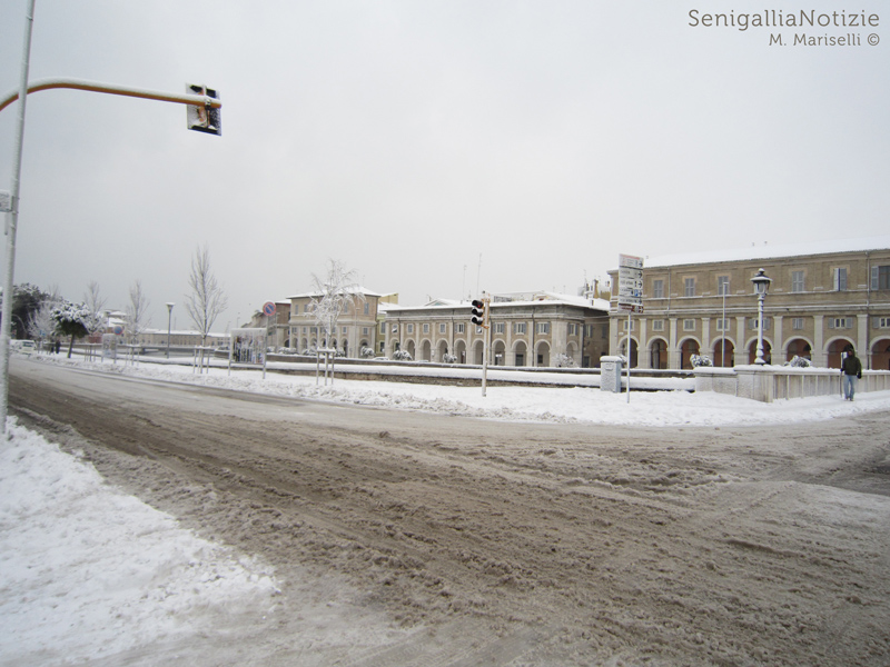13/02/2012 - Portici Ercolani innevati
