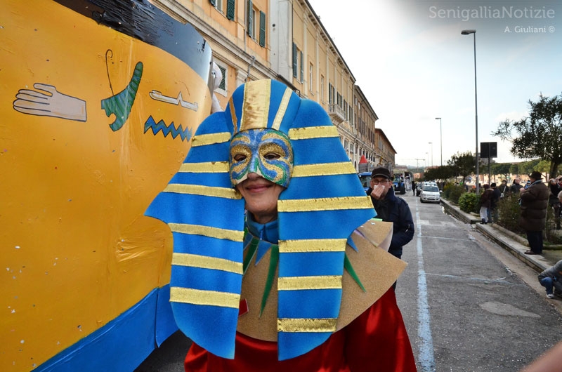 17/02/2013 - Maschera egizia al Carnevale di Senigallia